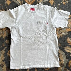 Supreme Pocket Tshirt sz M